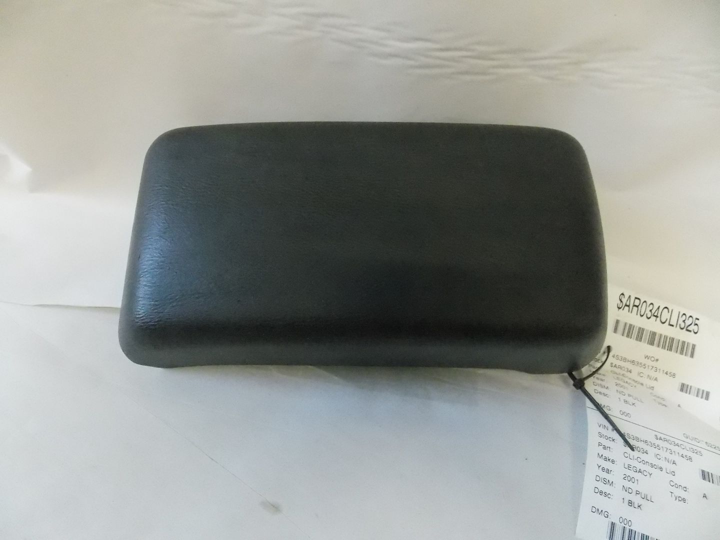 Find 0004 02 Subaru Legacy Arm Rest Center Console Lid 2000 2001 2002